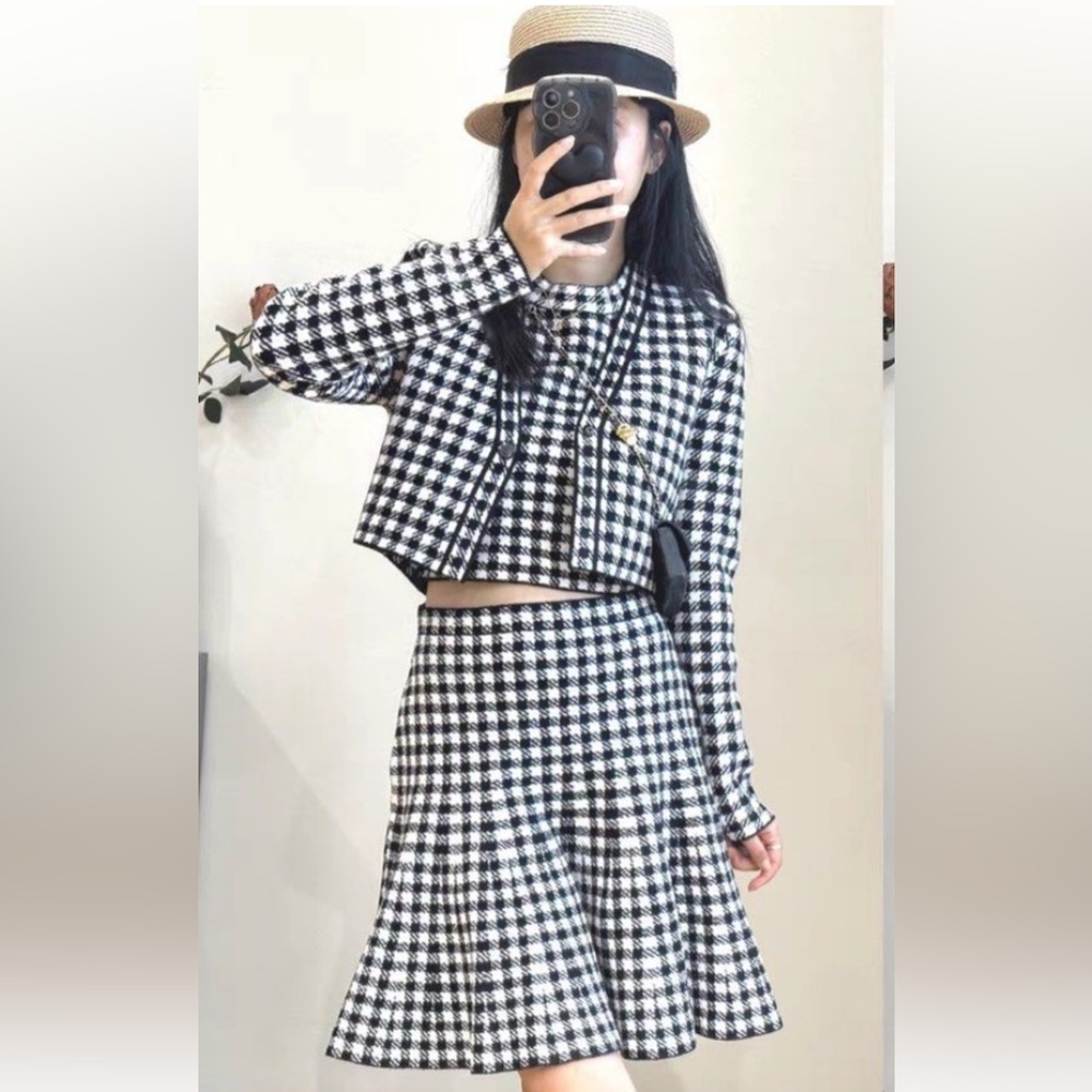 SANDRO TWO PIECE SET houndstooth Cropped knit V neck sweater and skirt XS/S NWT